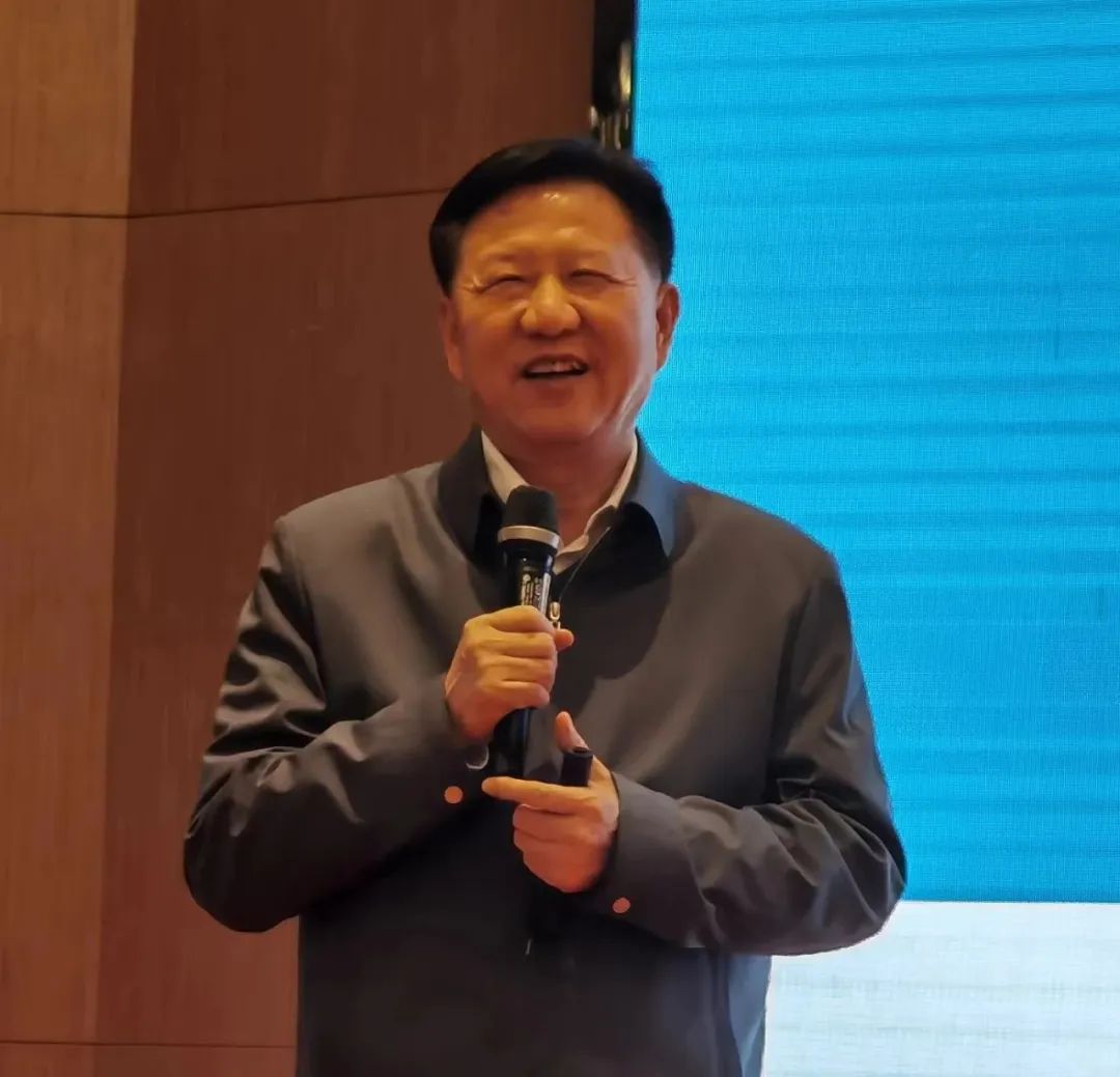 中国纺织机械协会第八届理事会第五次全体会议暨科创中国•纺织机械行业发展论坛在浙江新昌召开(图8) 中国纺织机械协会第八届理事会第五次全体会议暨科创中国•纺织机械行业发展论坛在浙江新昌召开(图8)