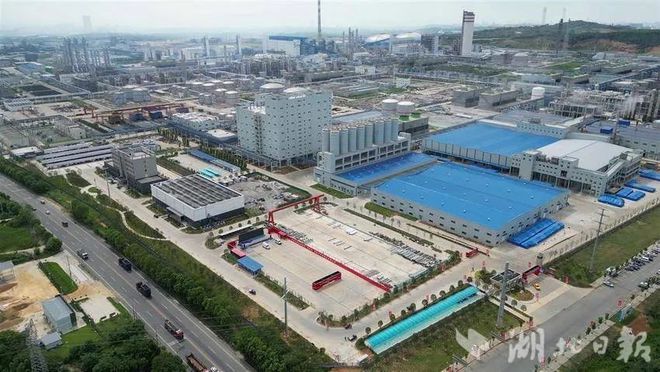 百亿项目排队上马!尼龙66何以成为”香饽饽”?(图1) 百亿项目排队上马!尼龙66何以成为”香饽饽”?(图1)